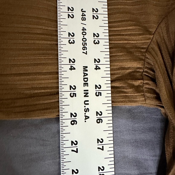 Chico’s Pleated Faux-Suede Cold-Shoulder Top - Picture 13 of 16